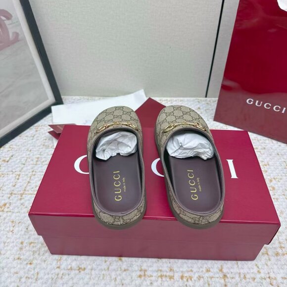 Gucci Beige and Brown Mules with Gold Accents - Picture 7 of 8